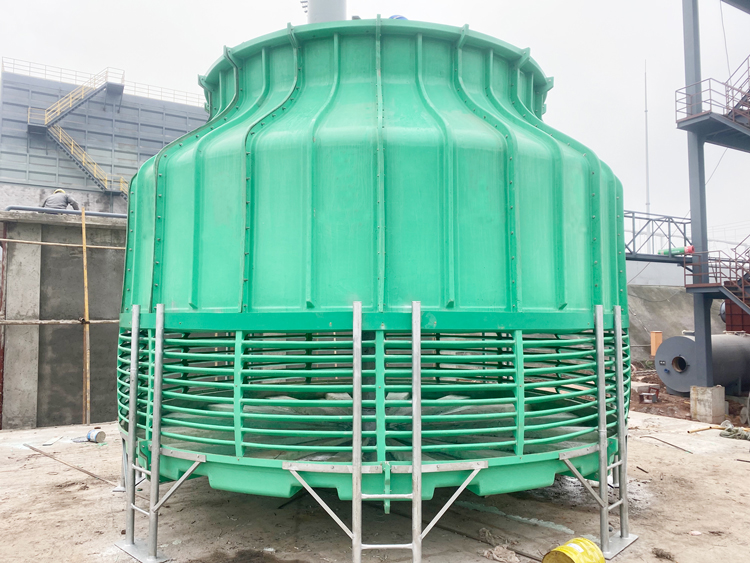 四川泸州圆型逆流式玻璃钢冷却塔300T安装完毕